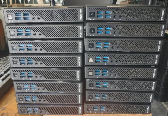 Mini Computador Positivo Master C600 MiniPro
