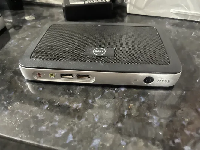 Mini pc Dell modelo Tx0 wyse 1gb ele e usado com servidor  