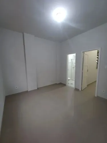 Imóvel para aluguel com 35 metros quadrados com 1 quarto em Botafogo - Rio de Janeiro - RJ