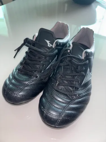 Chuteira Mizuno Neo nova