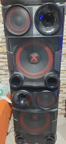 Caixas de som LG