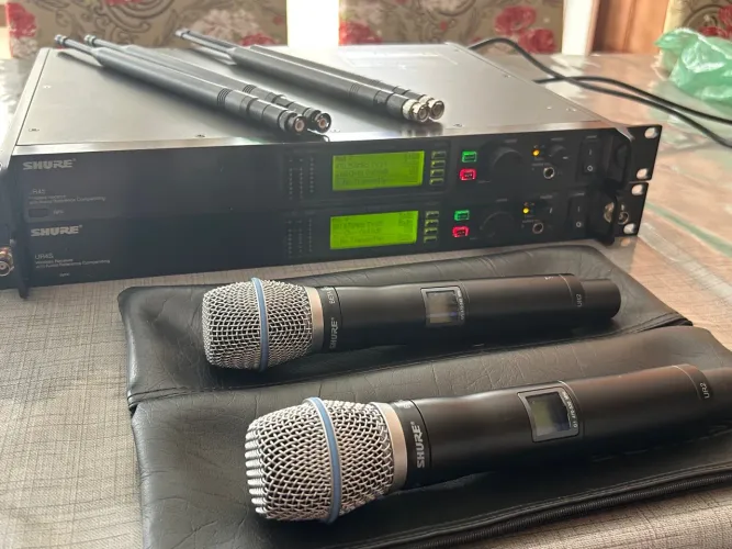 Microphone top sure sem fio UR4S