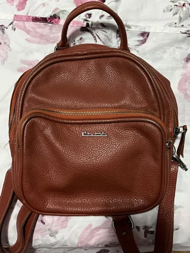 Mochila pequena marrom Via Mia