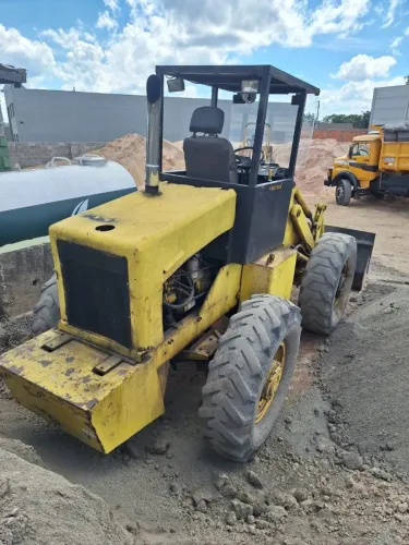 Pá carregadeira w7 articulada