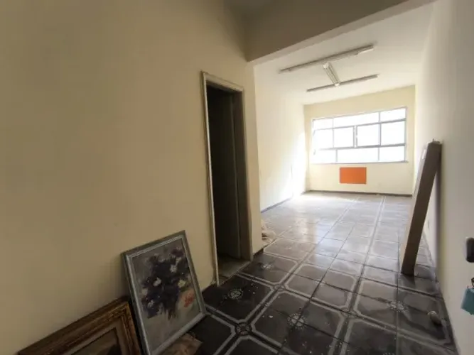 Sala Comercial - Cascadura