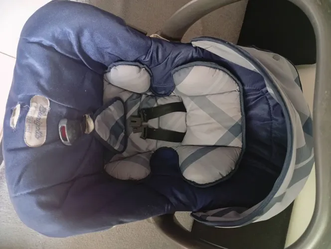 Bebê conforto Burigotto