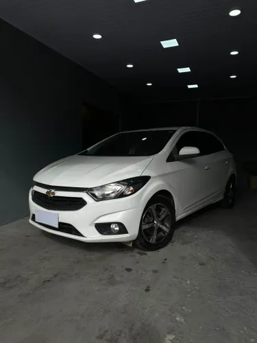 Chevrolet Onix Hatch LTZ 1.4 8V Flex Mec. 4P 2019
