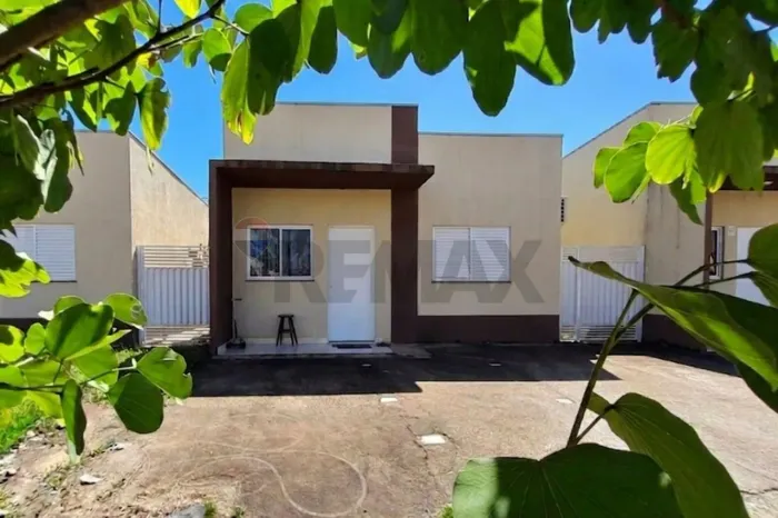 Casa com Cozinha Ampliada no Condomínio Cancun 1 - Apto a Financiamento