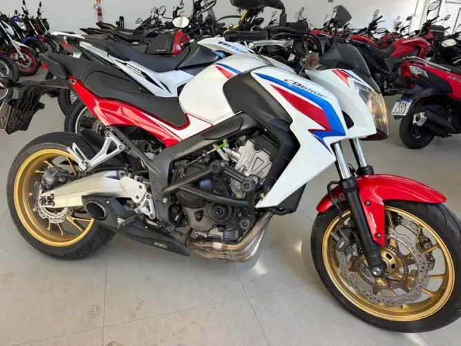 HONDA CB 650F 2015