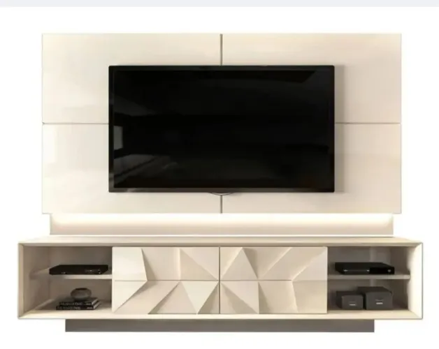Vendo Rack de TV novo