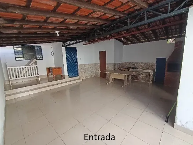 Salas de escritório com mobília
