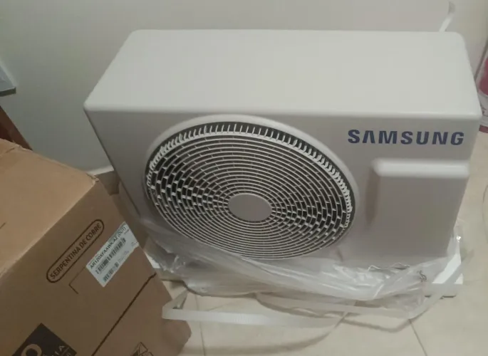 Vendo Ar condicionado Samsung Windfree (novo, na caixa)