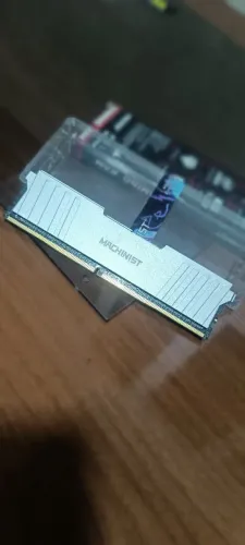 Memória RAM 16 GB 2666 MHz DDR4 (vendo troco)