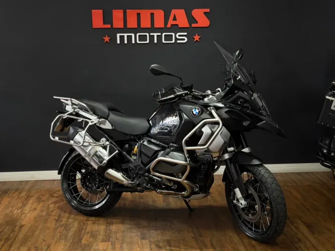BMW Gs 1250 Preta 2024 Adventure Triple Black - Apenas 26.700 KM.