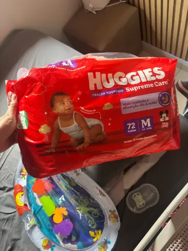 Fralda Huggies supreme