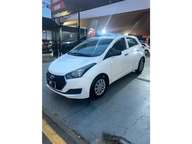 Hyundai HB20 Unique 1.0 Flex 12V Mec. 2019
