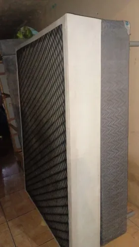 Vendo base box de casal com pezinho entrego passo cartão de crédito