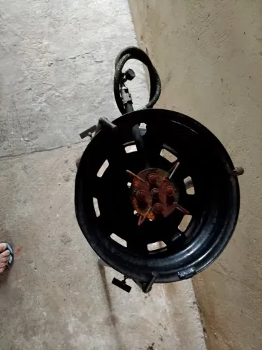 Vendo Fogareiro a gaz com tacho 350 reais