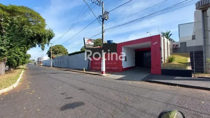 Casa Comercial para alugar, Presidente Roosevelt - Uberlândia/MG - Rotina Imobiliária