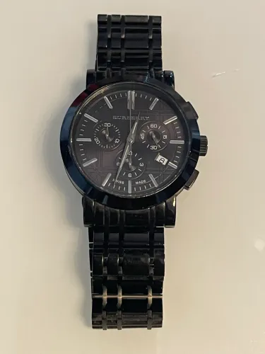 Vendo relógio Burberry