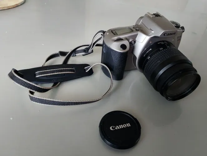 Canon EOS 3000 Câmera Analógica 35-80mm Fotográfica