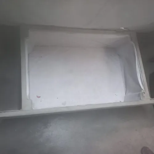 Sofa cama retrátil com bau
