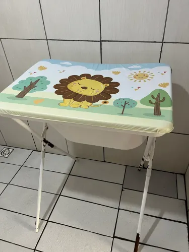 Banheira com trocador