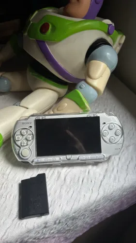 PSP 3000 branco pérola 128gb