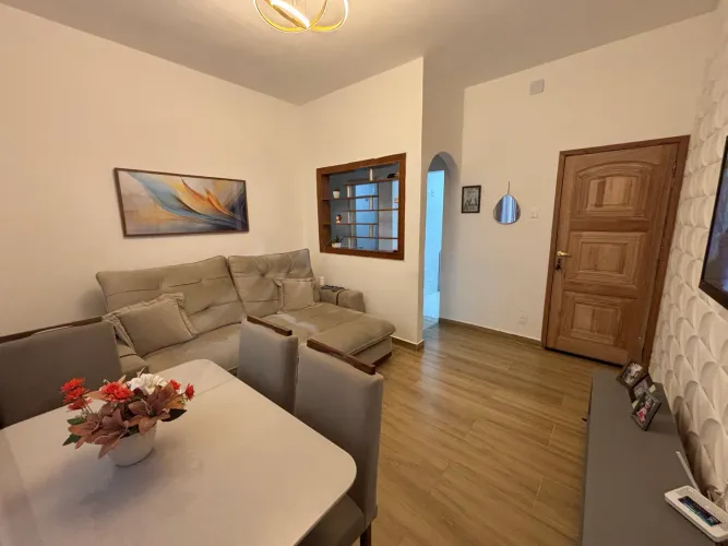Alugo apartamento ( Otávio Tarquino)