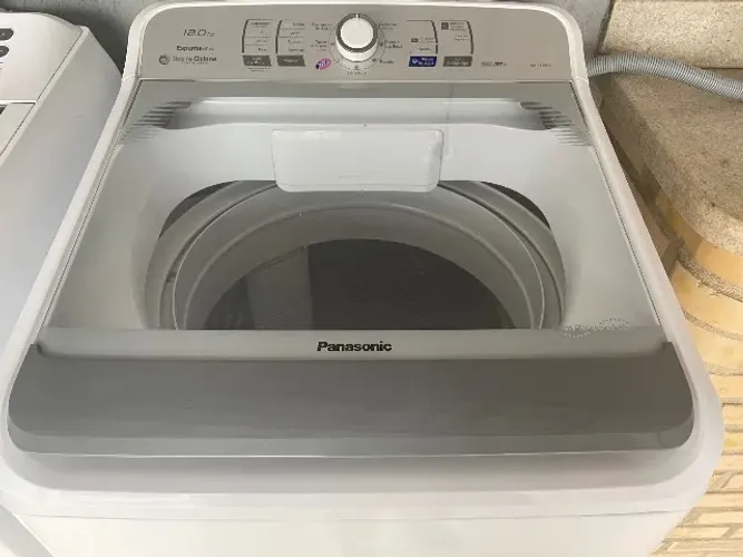 Lavadora Panasonic 12 KG pouquíssimo tempo de uso
