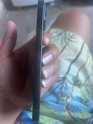 Iphone 15 cor preto 128 memória