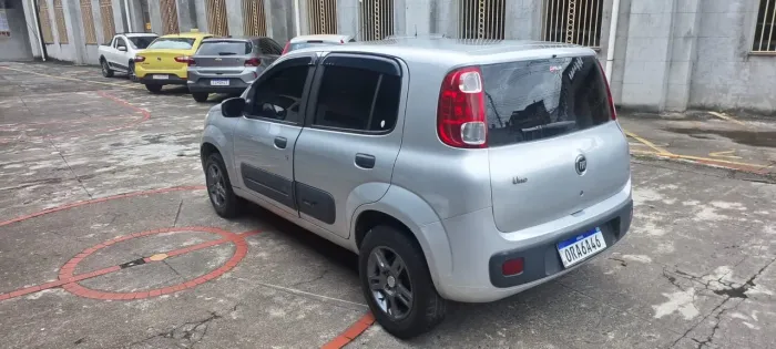 Fiat Uno Vivace Celeb. 1.0 EVO F.flex 8V 5P 2014