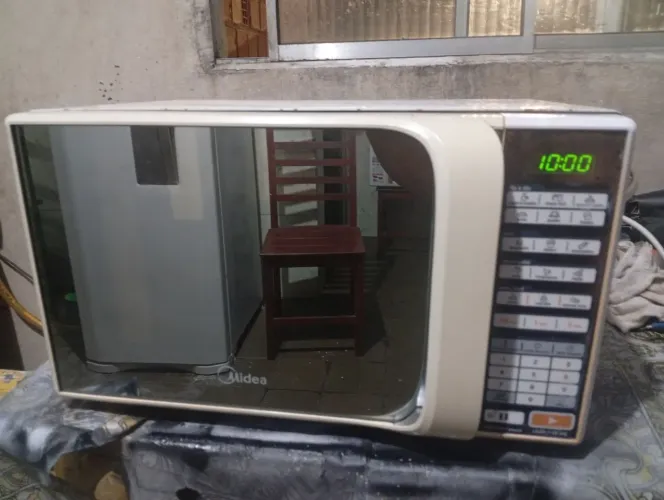 Microondas Midea 20 Litros Espelhado