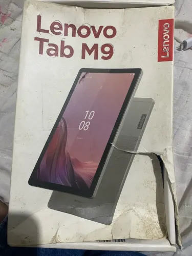 Vendo tablet Lenovo M9 64 GB precisa trocar a tela