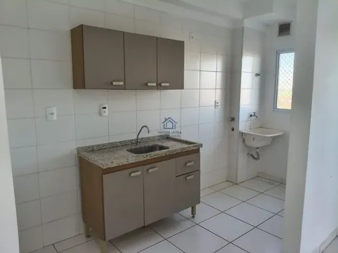 Apartamento com 2 Quarto(s) e 1 banheiro(s) para Alugar, 47 m² por R$ 1555 / Mês