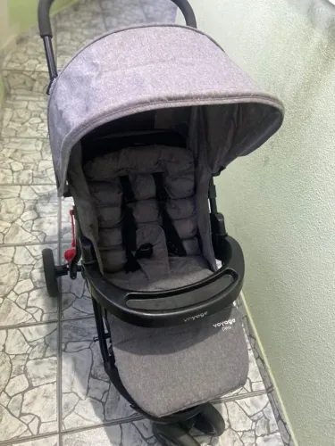 CARRINHO DE BEBÊ