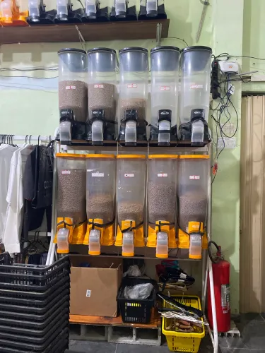 Dispenser rações