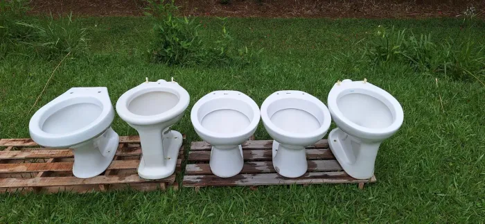 Lote vasos sanitários / pias / colunas - 16 peças