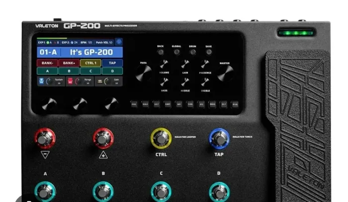 Pedaleira Valeton GP200 nova com Acessórios