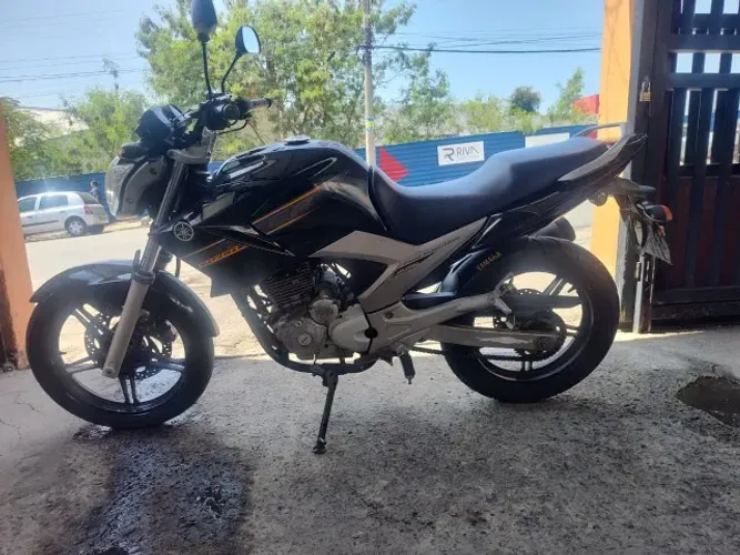 YAMAHA YS FAZER 250 2011 AC TROCA