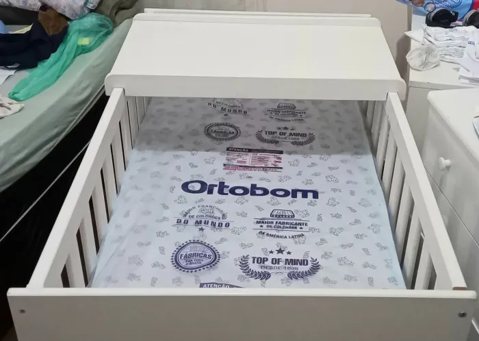 Berço 3 em 1 tok&Stok + Colchão