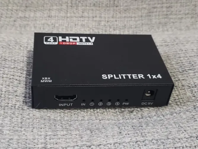 Splitter HDMI 1x4 Divisor De Sinal Full HD 1080p 4 Portas 3D