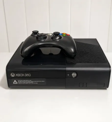 Microsoft Xbox 360 S Completo + Jogos Originais + Controle + HDMI