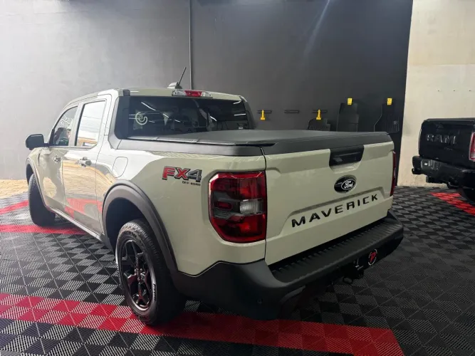 Ford Maverick L. Black 2.0 Ecoboost AWD Aut. 2025