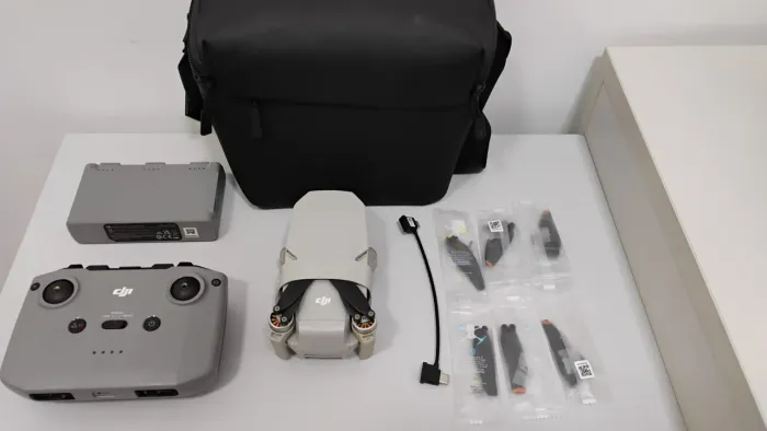 Drone DJI Mini 2 - Retirada de peças ou acessórios 