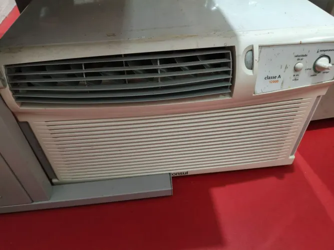 Ar Condicionado 12 mil btus vendo contato *