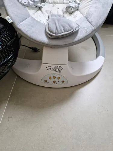 Cadeira de balanço bebê novissíma