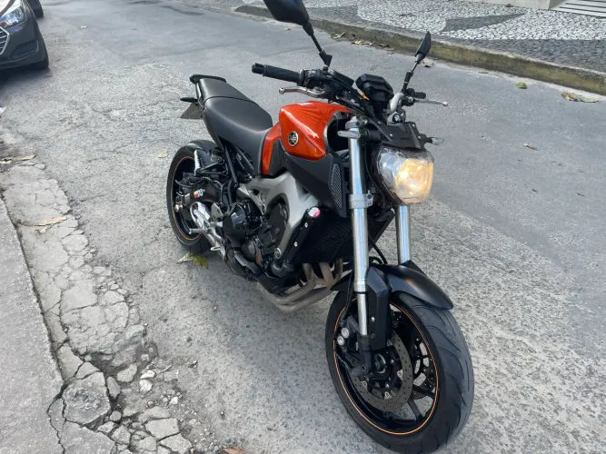 YAMAHA MT09 2015/2016