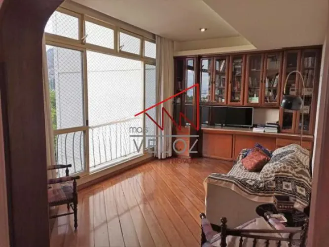 Apartamento - / Residencial / Flamengo