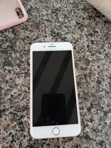 iPhone 8 Plus